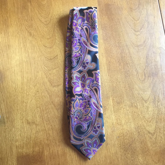 Paisley Brand Q tie. Perfect for summer wedding! - Picture 1 of 2